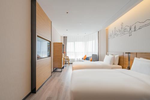 UrCove by HYATT Hangzhou Riverside CBD – Hangzhou, GA