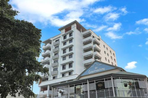 An abode on Abbott - In the heart of the city