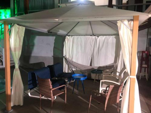 Casa com piscina área gourmet Enseada Azul