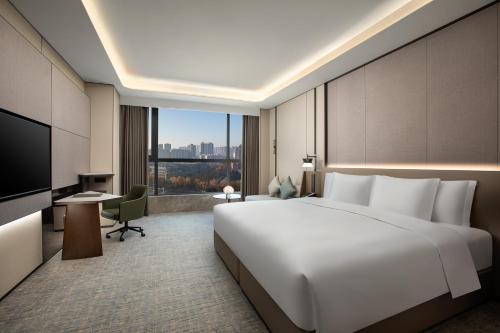 Crowne Plaza Zhengzhou High Tech Zone, an IHG Hotel