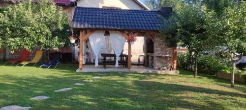 Mašenka, Gospić (fotografie 3)