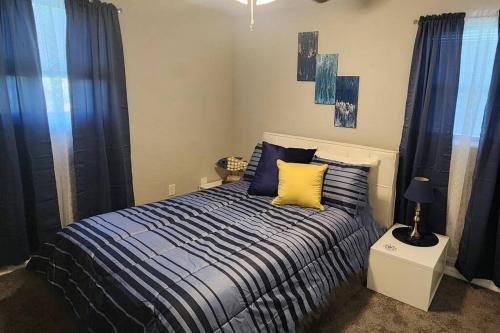 New Modern Home Spacious Loaded with Amenities Great Location in Daytona Beach, USA