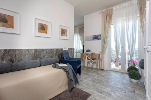 Triple Room image 7