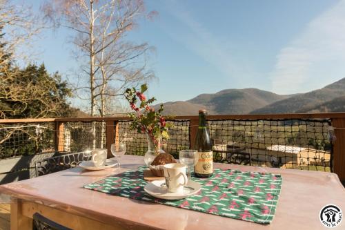 Erkély/terasz, Gîte cabane insolite Pyrénées (Gite cabane insolite Pyrenees) in Sauveterre-De-Comminges