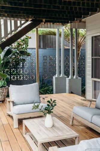 Fingal Bay family retreat, The Pines