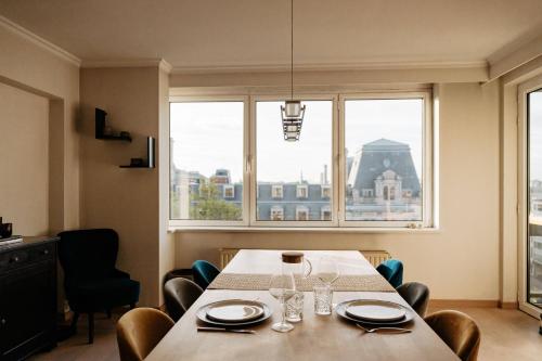 Zonnig appartement met prachtig uitzicht op A+locatie