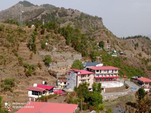 Hotel Himalaya View - Dhanaulti