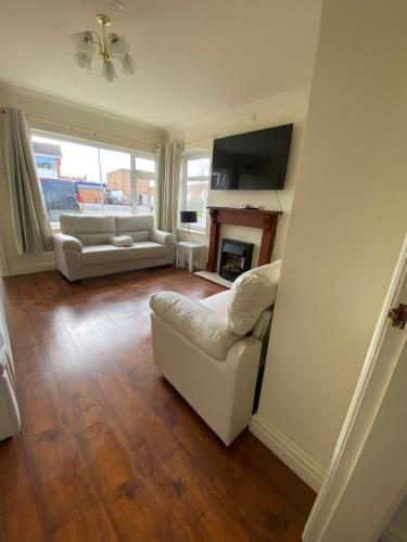 Iekārtas, 3 Bed House - Sleeps 6 - Garden - Parking - Wifi in Penrhyn Bay