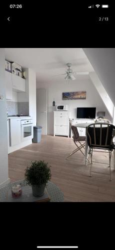 Vue sur Marais et 500 m de la plage in Villers-sur-Mer