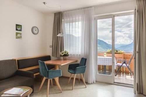 Hotel & Residence Rebhof – Tirol Village, MS