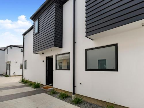 Brand New 2BR Home in Linwood