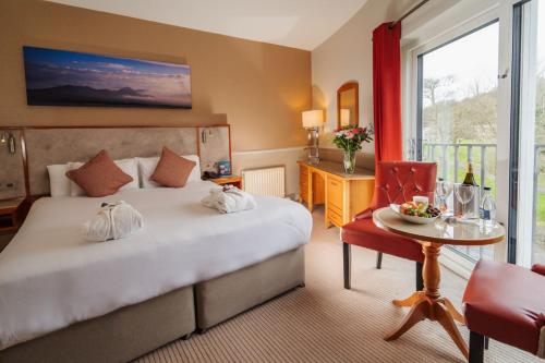 Clew Bay Hotel in Westport