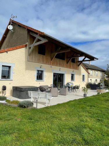 La Guette - Accommodation - Cercy-la-Tour