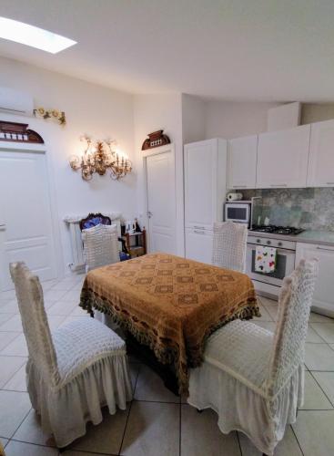 Mansarda di Masha - Apartment - Villongo SantʼAlessandro