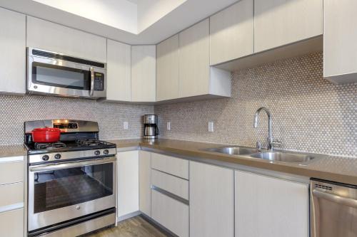 Westwood 1BR w WD in unit nr Beverly Hills LAX-141, Los Angeles (foto 6)