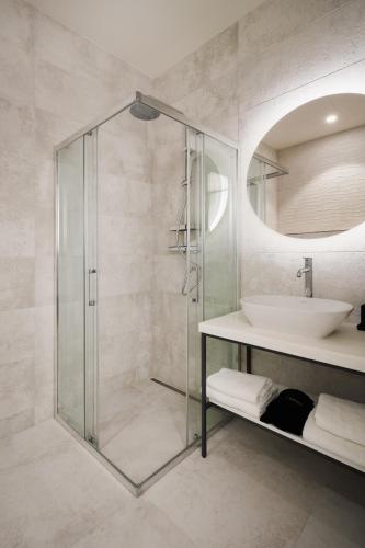 NOBILIS RESIDENCE - Photo 1