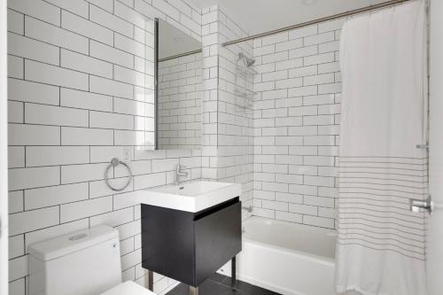 UWS 2br w elevator wd nr Central Park NYC-1018, New York (Foto 10)