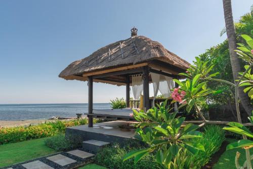 Villa Banjar Beach