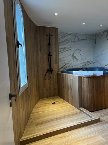 Hotel Reyes Ziries - image 5