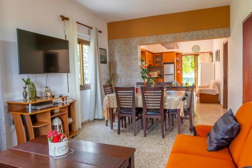 อาหารและเครื่องดื่ม, Spiti Damianos Villa Beachfront in อาเกียมารีนาไครโซคูส