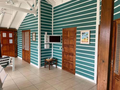 Superbe villa face a la mer in Pointe-Noire