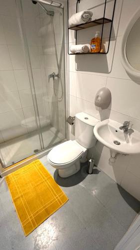 Malta Crown guesthouse Room Type - Quadruple Room