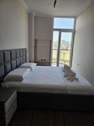 Sky Apartaments city center, Tirana (photo 6)
