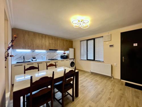 APARTMENT #27, Kutaisi (fotografie 5)