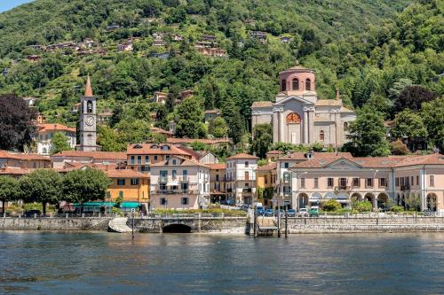 Lago D'Orta Magic Atmosphere