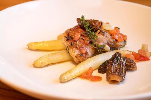 蒙塔弗纳霍夫酒店