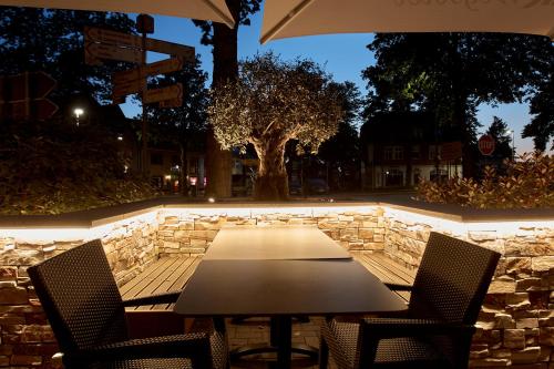 ระเบียง/ชานเรือน, Hotel- Restaurant  Doppeladler in รีส์