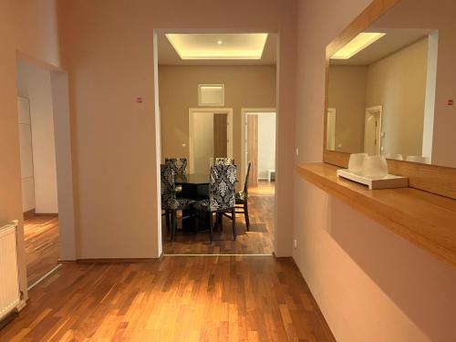 Aurellia Serviced Apartments - image 8