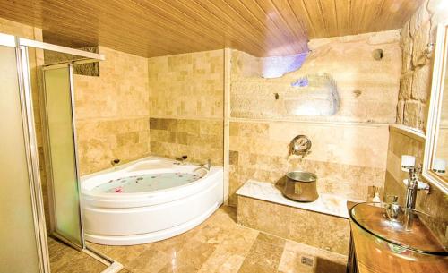 Historical Goreme House Room Type - Suite with Spa Bath