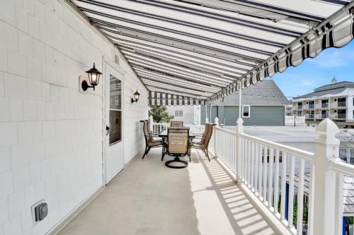 217 E Hildreth Ave, Unit 4 in Wildwood, USA