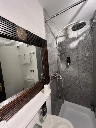 Runas Hotel 5