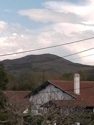 Studio entre montagne et mer