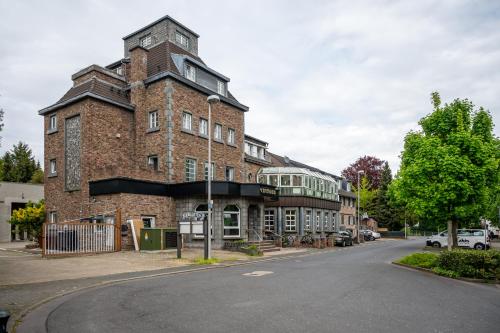 Vintage Hotel Köln Pulheim - Kostenlose Parkplätze in Pulheim, Deutschland