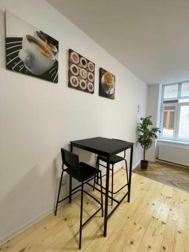 Schei Central Studios in the heart of Brasov 3