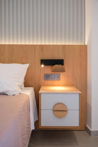 Deluxe Twin Room with Sea View image 8