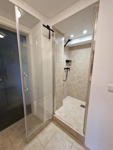 Dušš, Ferienwohnung by Thomas Extertal in Extertal
