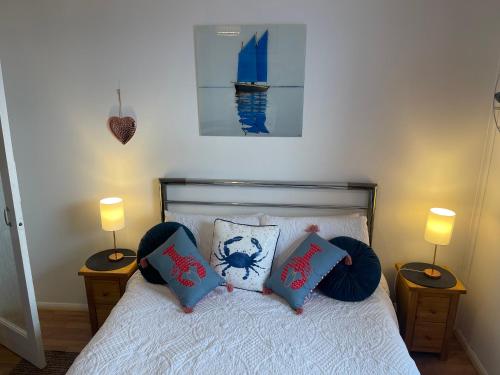 "The Nautical" Pet Friendly Seafront Apartment