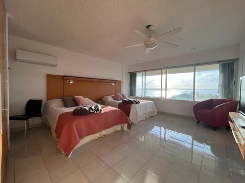 Beach View Apartment in Cancun