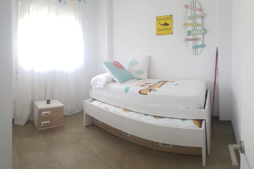 Vistas playa y montaña.