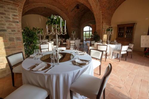 Restorāns, Borgo Sant'Ambrogio - Resort in Trekvanda