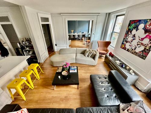 Large 3 bedroom perfect for families, New York
