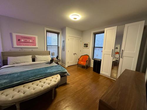 Three-Bedroom Apartment image 1