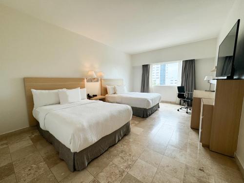 Shared lounge/TV area, Courtyard by Marriott Villahermosa Tabasco in Multiochenta