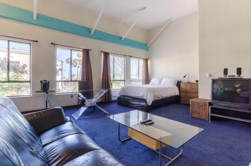 Ocean Luxury Lofts and Suites in Los Angeles (CA)