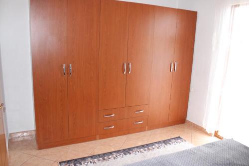 Haus Family Apartment, Tirana (photo 4)