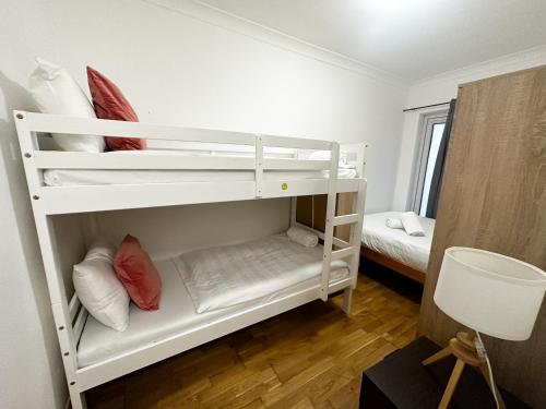 Grays apartment, Londýn (fotografie 8)